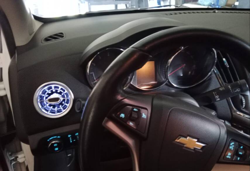 Amg Kalorifer Nozulu Cruze Özel Tasarım Ledli Beyaz Takım Sağ Sol - 5