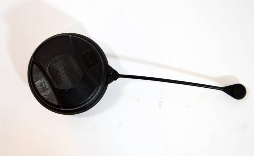 Astra J Zafıra Benzin Depo Kapağı - 1