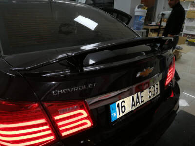 Bagaj Üstü Spoiler Sedan Boyasız Evrensel Ledli Yüksek - 5