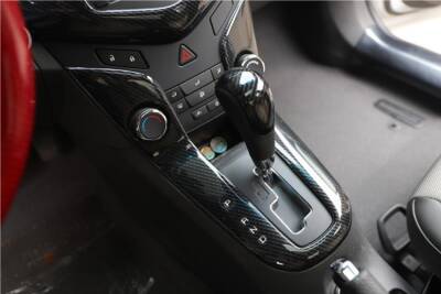 Chvrolet Cruze 7D Karbon Fiber İç Göğüs Torpido Kaplama Set 10 Parça - 8