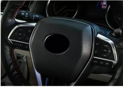 Corolla 2019 < Direksiyon Tuş Kenarı Kaplama Krom - 1