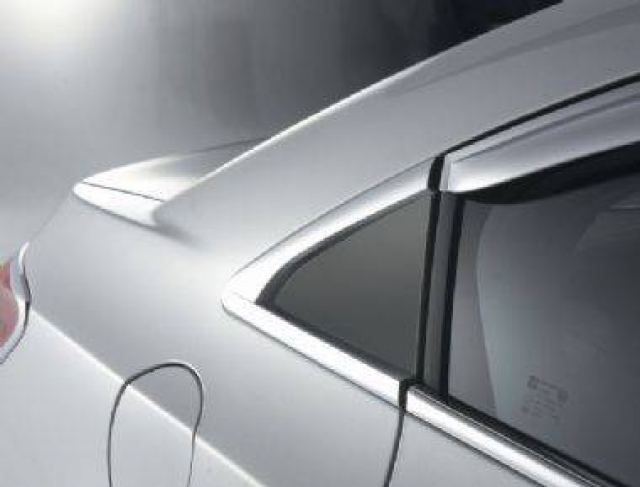 Cruze Arka Kelebek Üstü Krom 2 Parça Sedan - 1