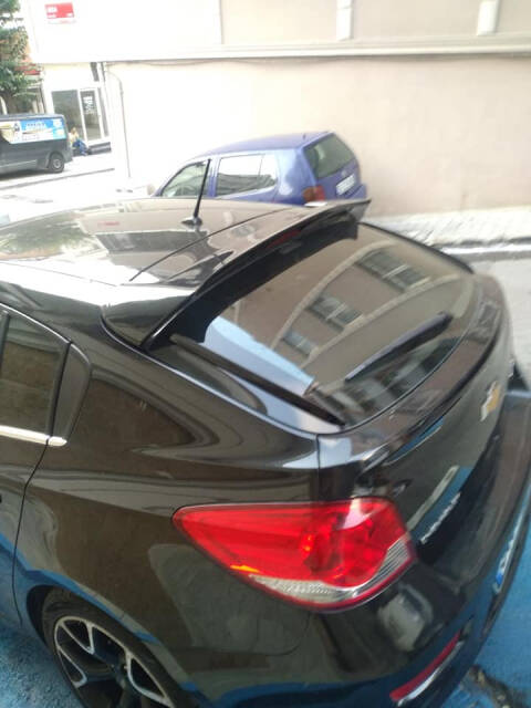 Cruze Hb Spoiler Cam Üstü - 3