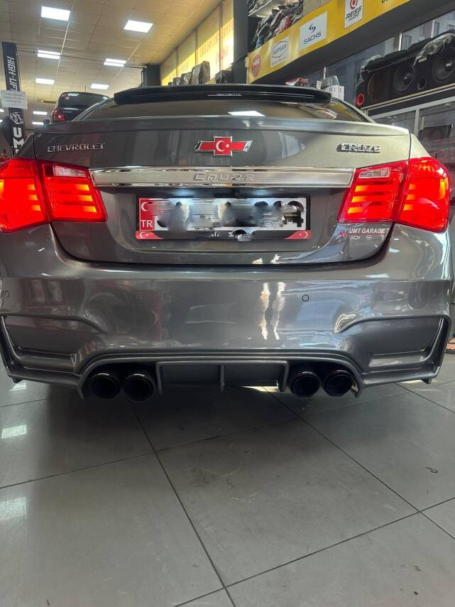 Cruze Sedan M Tampon Set Body Kit Plastik Yerli - 10