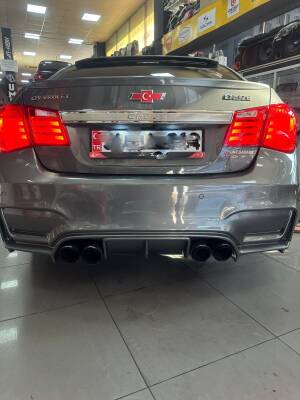 Cruze Sedan M Tampon Set Body Kit Plastik Yerli - 10