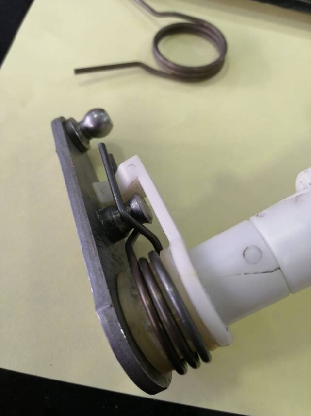 Cruze Vites Mekanizma Yayı Ayırıcı Yay - 2