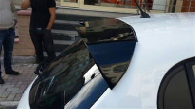 Peugeot 208 Spoiler Cam Üstü - 3