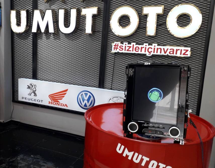 Renault Megane 4 Tesla Multimedya 1/16 Xyauto - 1