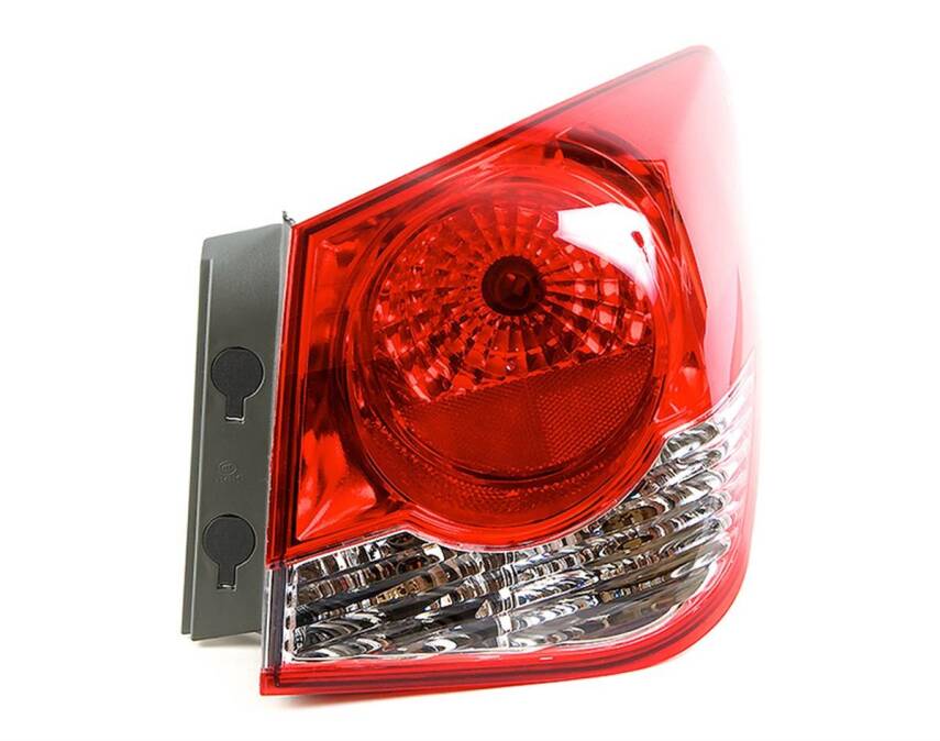 Stop Lambası Arka Sağ Cruze Sedan - 1