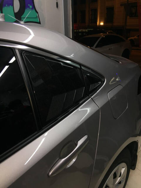 Toyota Corolla 2019 Arka Kelebek Cam Kaplama Spoiler 7D Karbon - 1