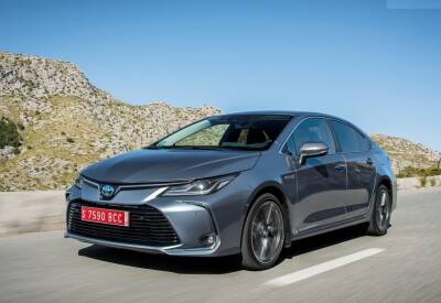 Toyota Corolla 2019 Sonrası Cam Altı Krom S Dizayn - 6