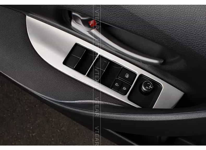 Toyota Corolla 2019 Sonrası E210 Kasa İç Kapı Kol Dayama Cam Düğme Kaplama - 1